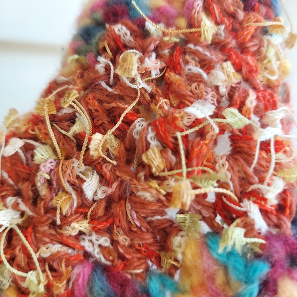 Hand Knit Multi Color Scarf with Fringe NWOT - Picture 6 of 10